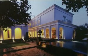 Rumah Modern Klasik